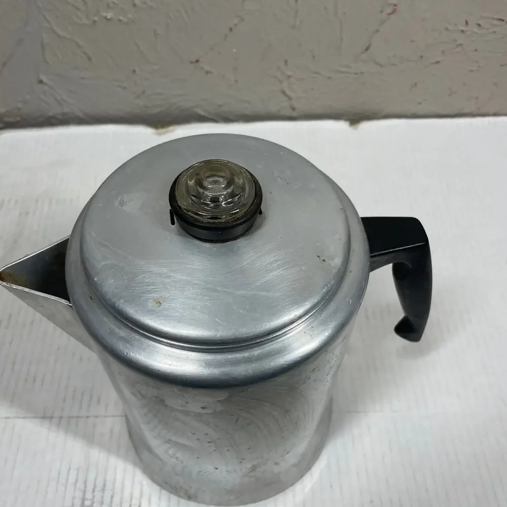 Vintage‎ Mirro Aluminum M-0814 Campfire Stove Top Percolator Coffee Pot